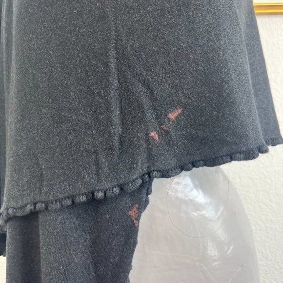 Lululemon Knit Ruffle Sweater Scarf - Picture 3 of 5